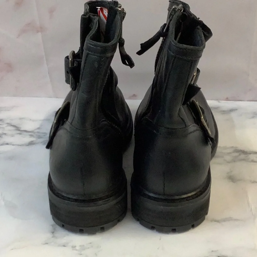 New Sofft Black Lalana Bootie Size 7